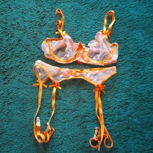 Lingerie, MAKE OFFER!!